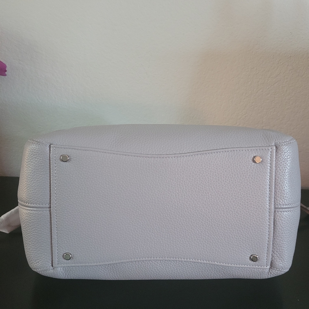 Kate Spade New York  large Dumpling Satchel - Picture 7 of 12